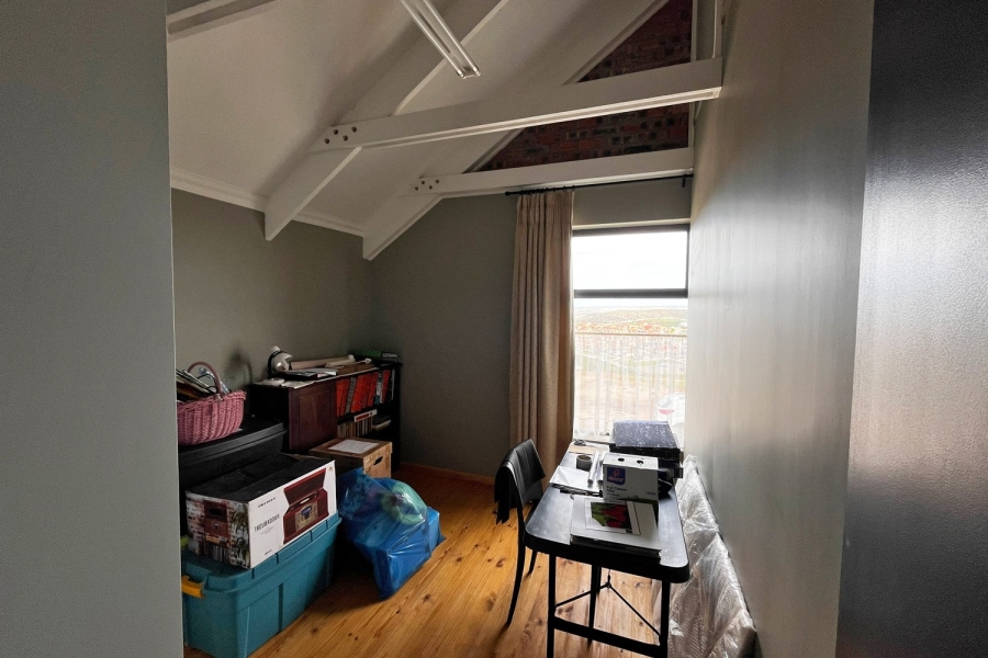 3 Bedroom Property for Sale in Renosterbos Estate Western Cape